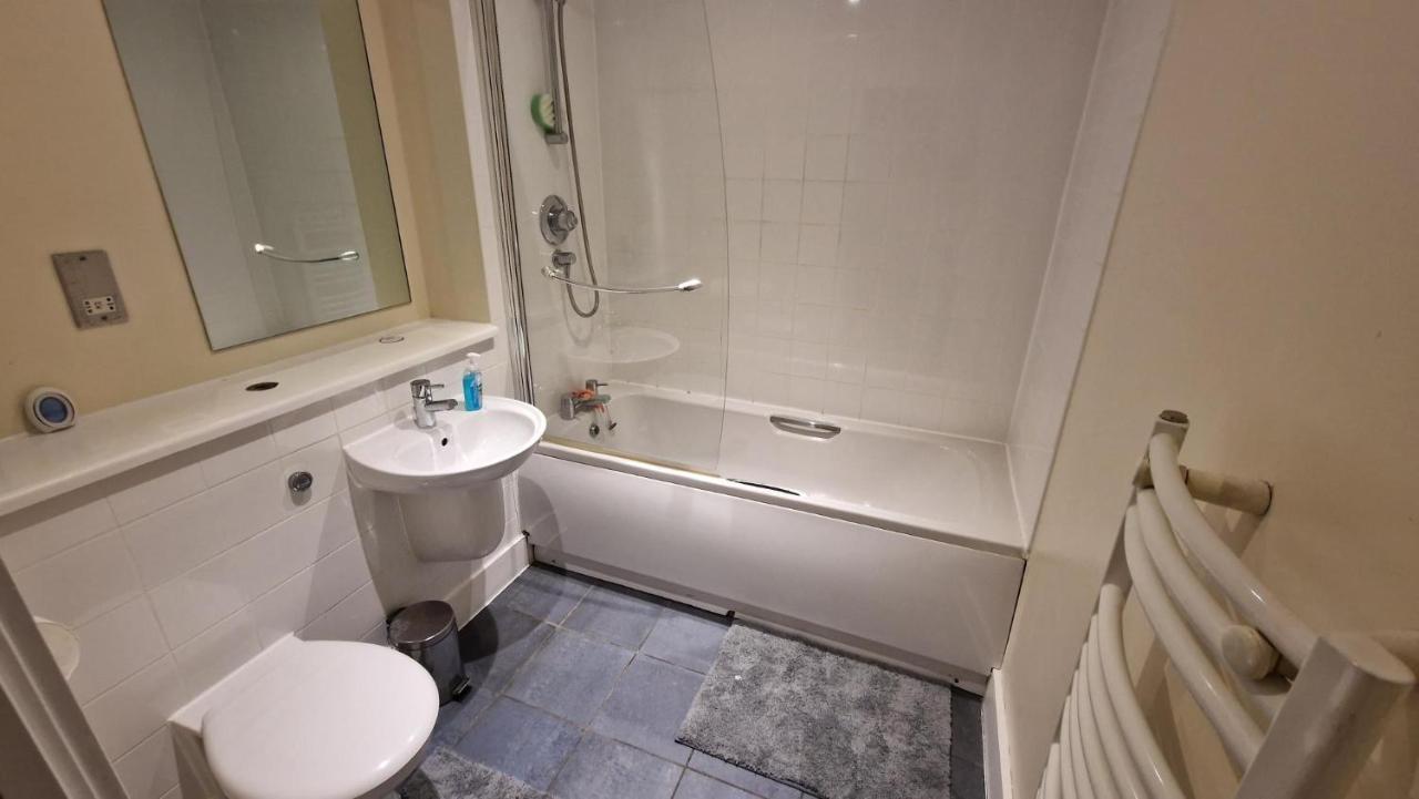 Two Bedroom Apartment, Birmingham City Centre B1 Exterior photo